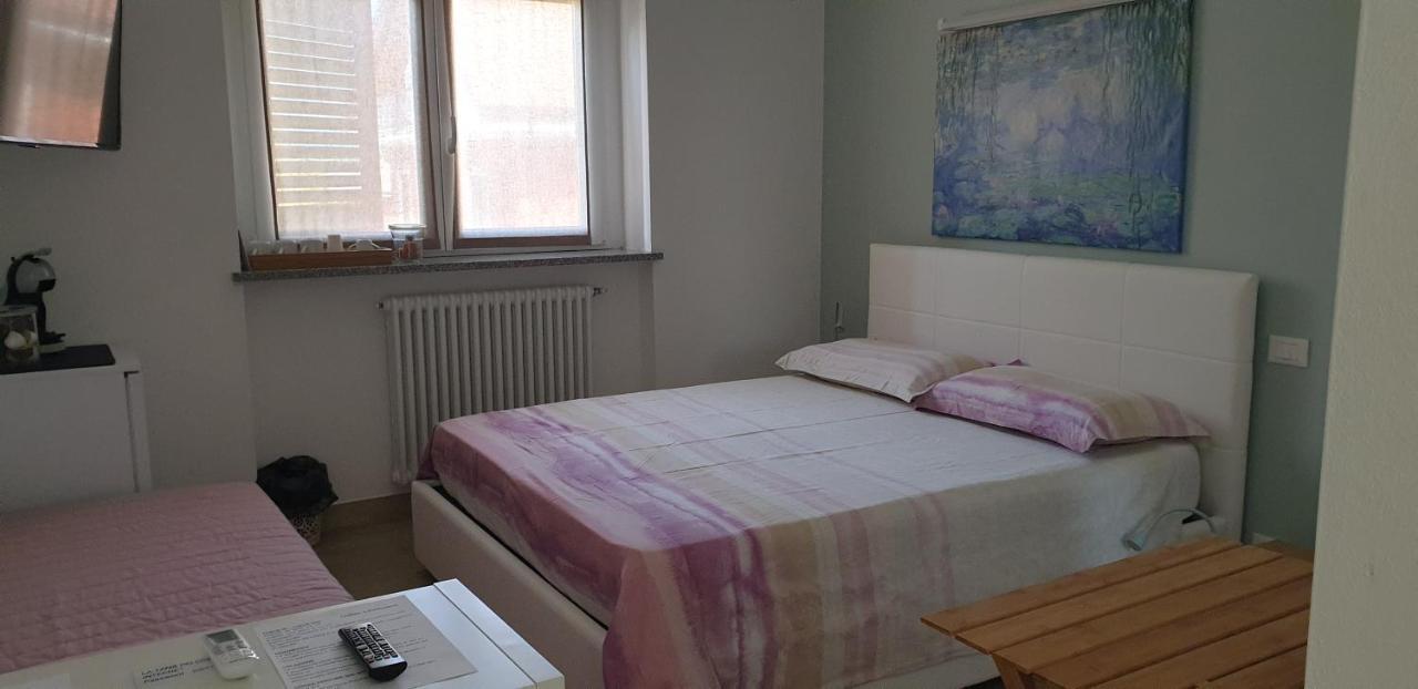 Bed and Breakfast La Tana Dei Corgi Moncrivello Экстерьер фото