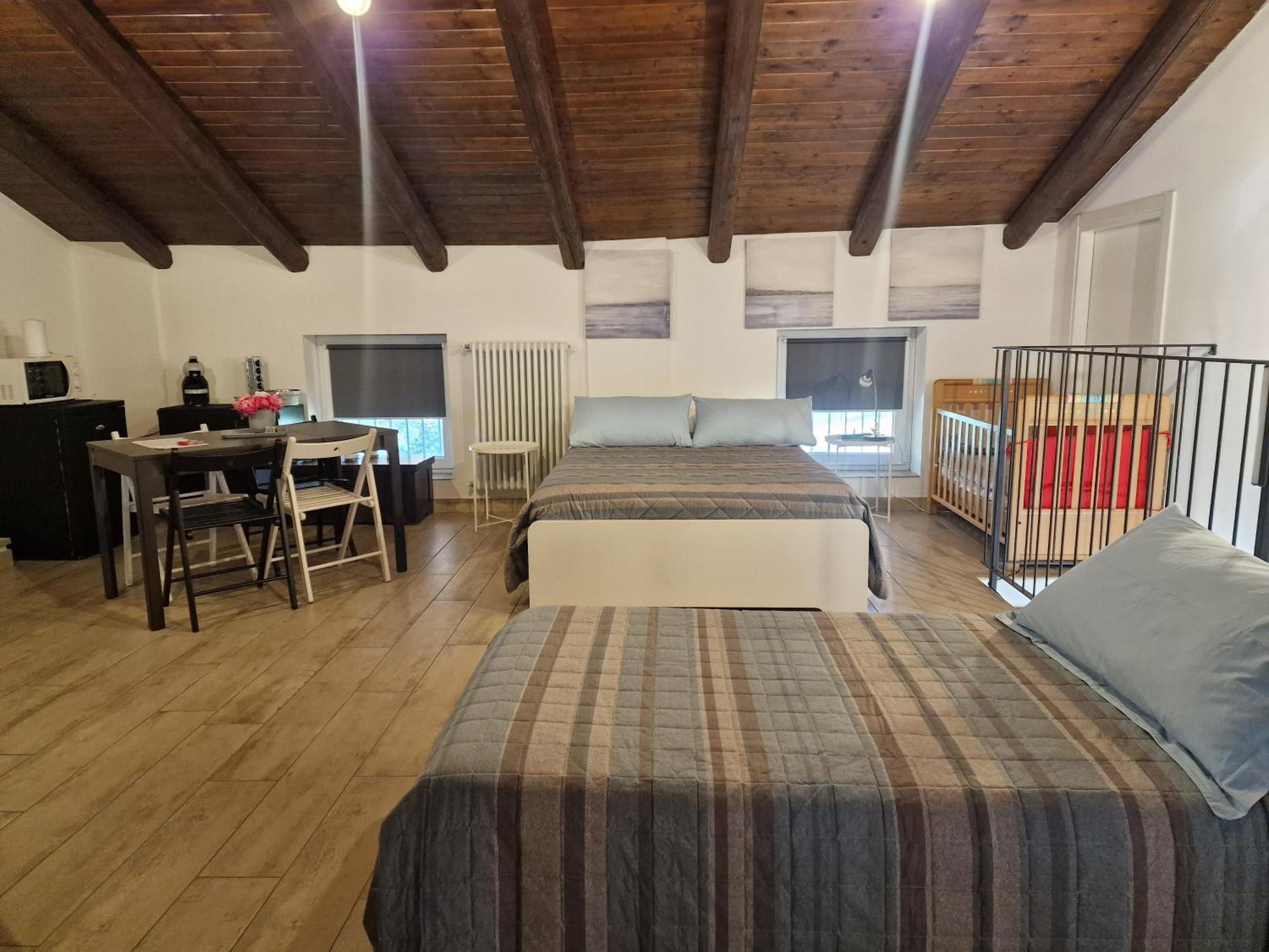 Bed and Breakfast La Tana Dei Corgi Moncrivello Экстерьер фото