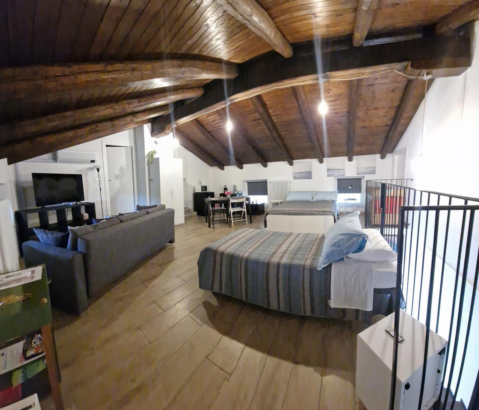 Bed and Breakfast La Tana Dei Corgi Moncrivello Экстерьер фото